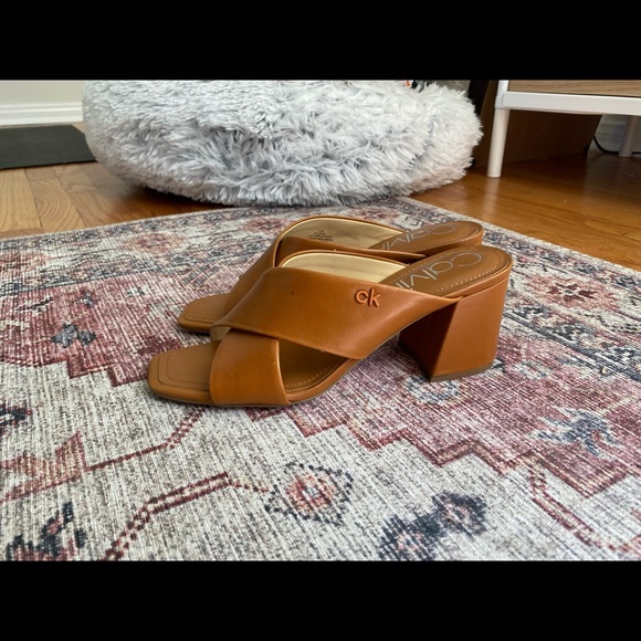 Calvin Klein Isha slip-on dress sandals, size 7.5 - Picture 6 of 8